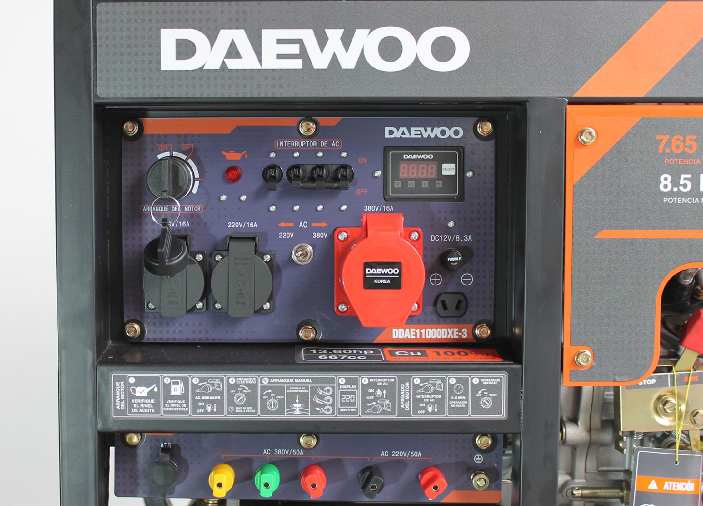 Generador Monofasico/Trifasico Diesel DDAE 11000DXE-3 8.3 kW Daewoo