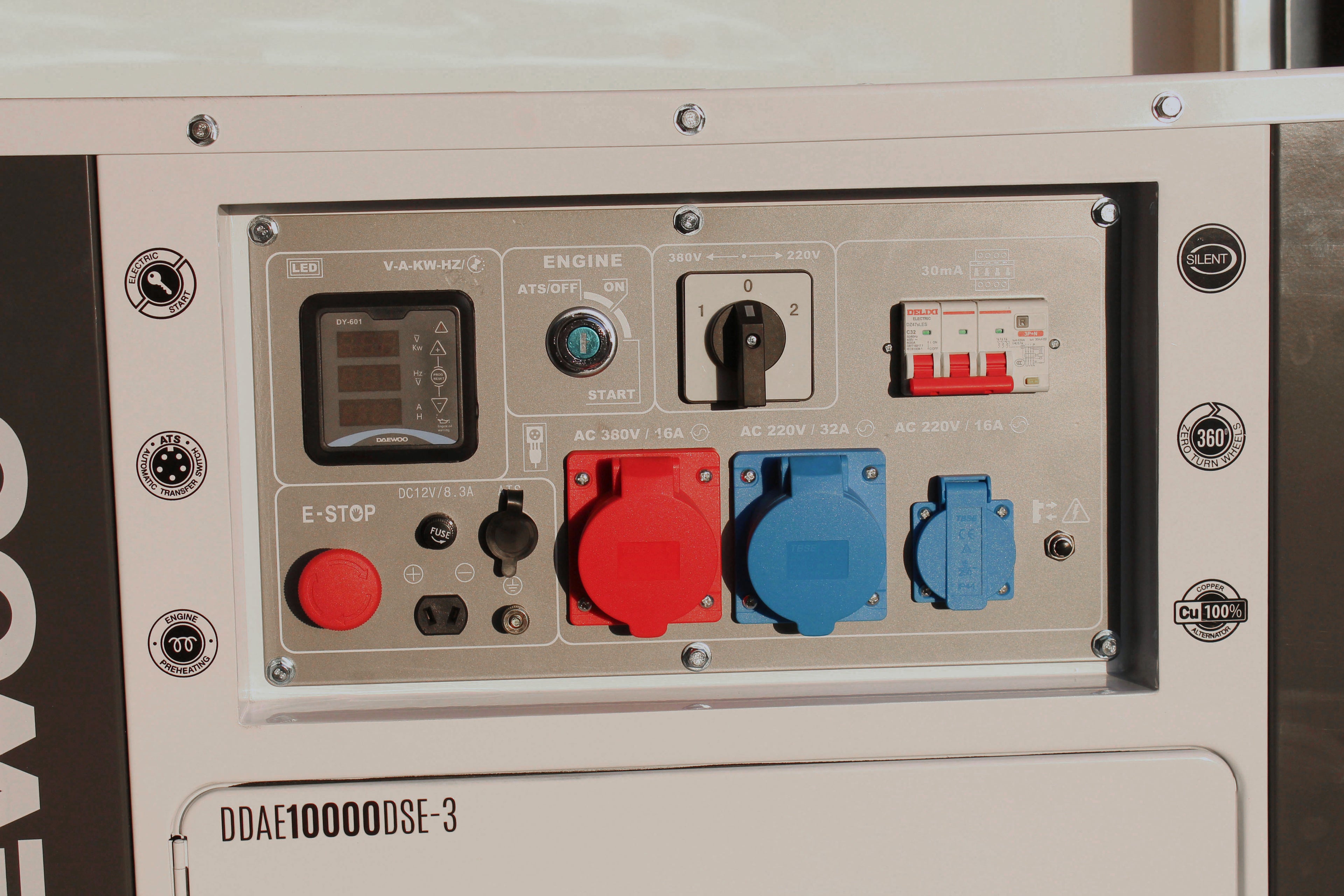 Generador Monofásico/Trifásico Diesel DDAE 10000DSE-3 max 7.8 KVA Daewoo